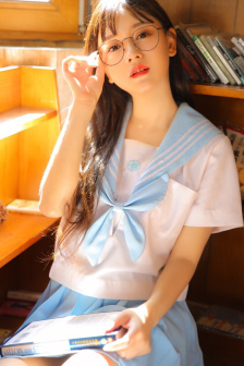 钢铁飞龙游戏